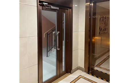 Stainless steel fire-proof glass doors